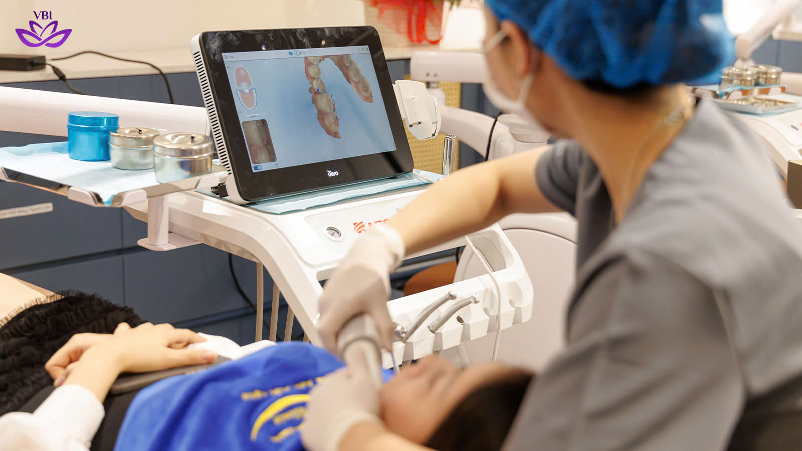 z7356053801806_82c751118069412bd3fc0de3765bed5f